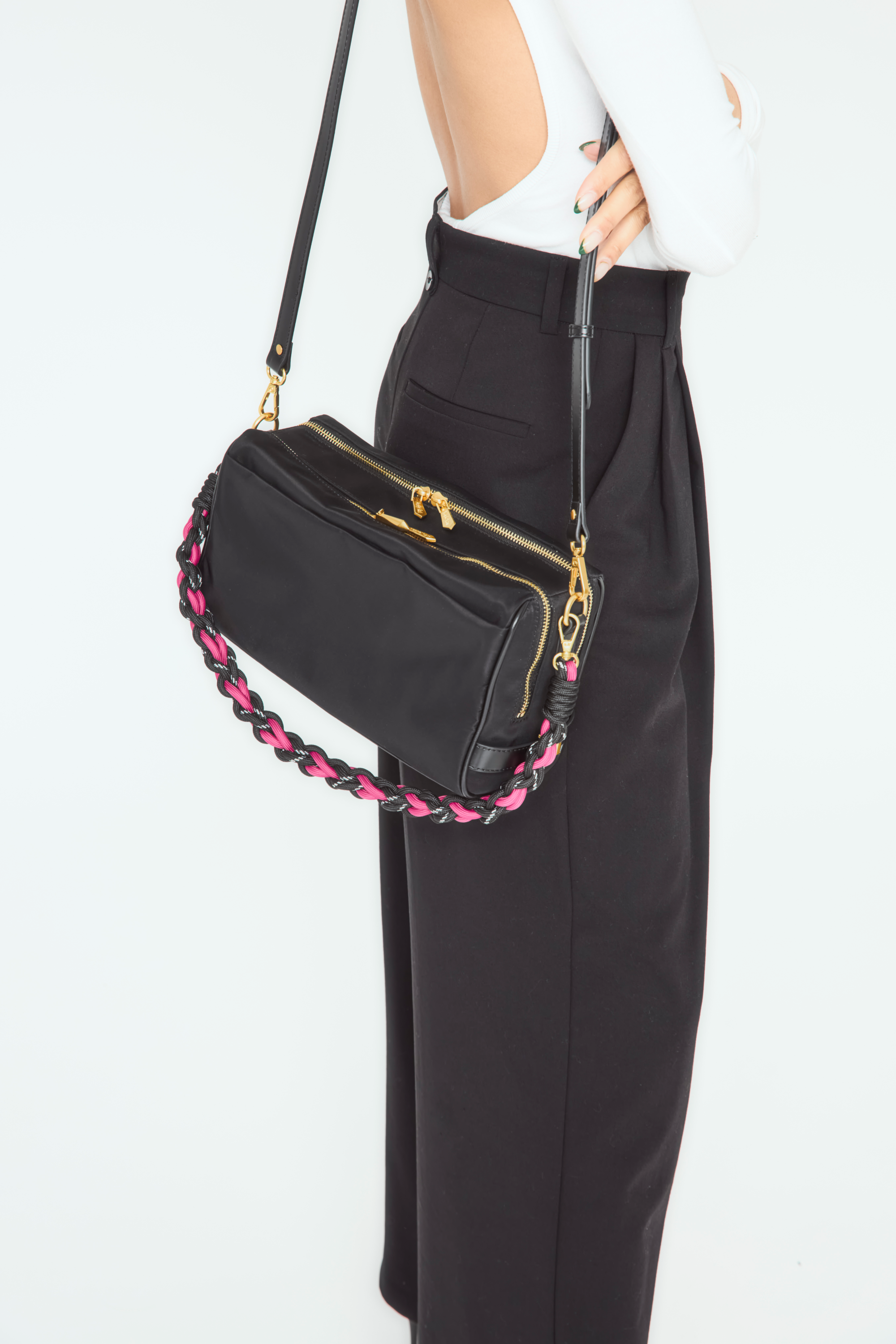 ナイロンユーティリティバッグ ブラック