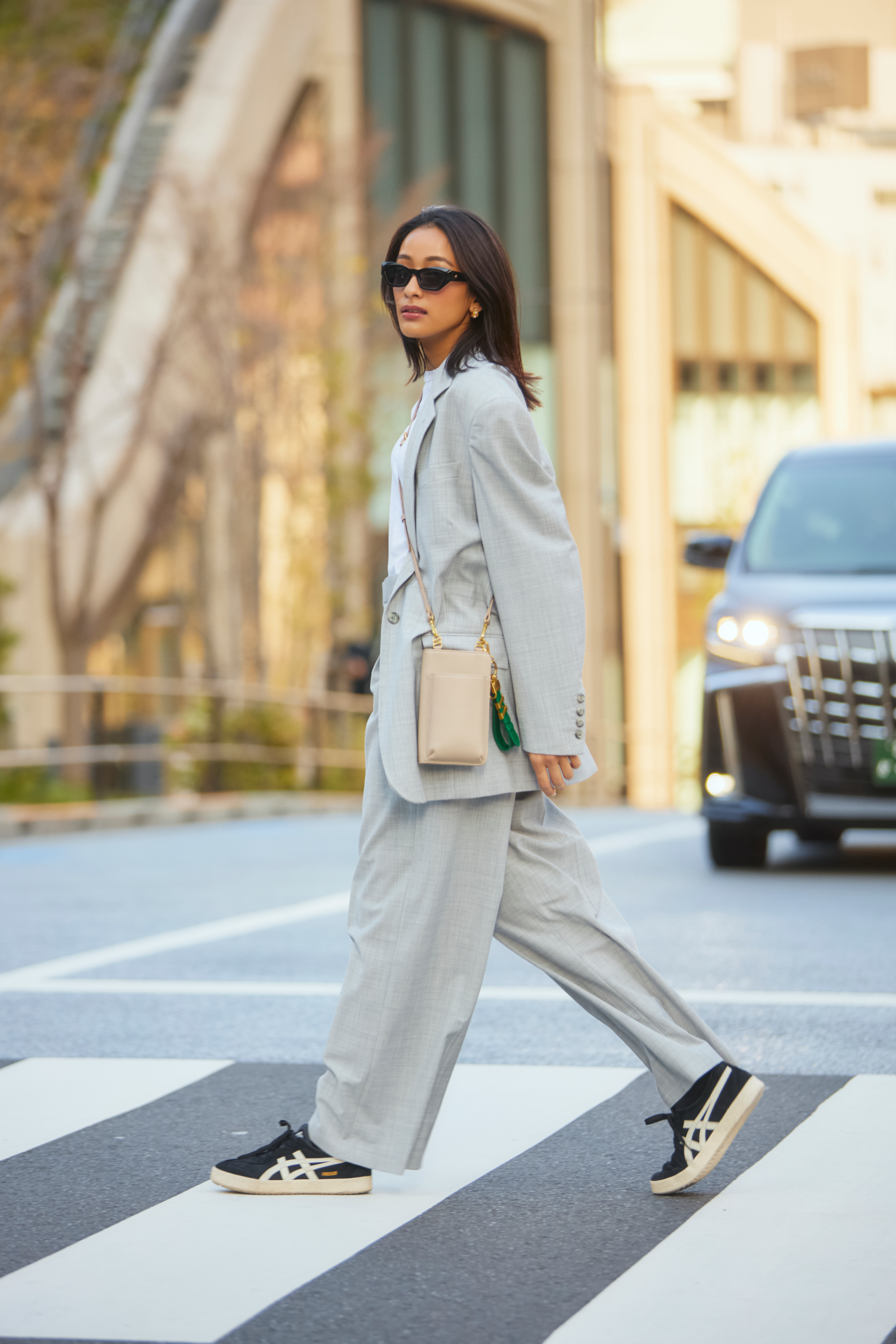 マルチショルダーバッグ グレージュ